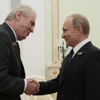 Miloš Zeman s Vladimirem Putinem v Moskvě během návštěvy českého prezidenta v roce 2015
