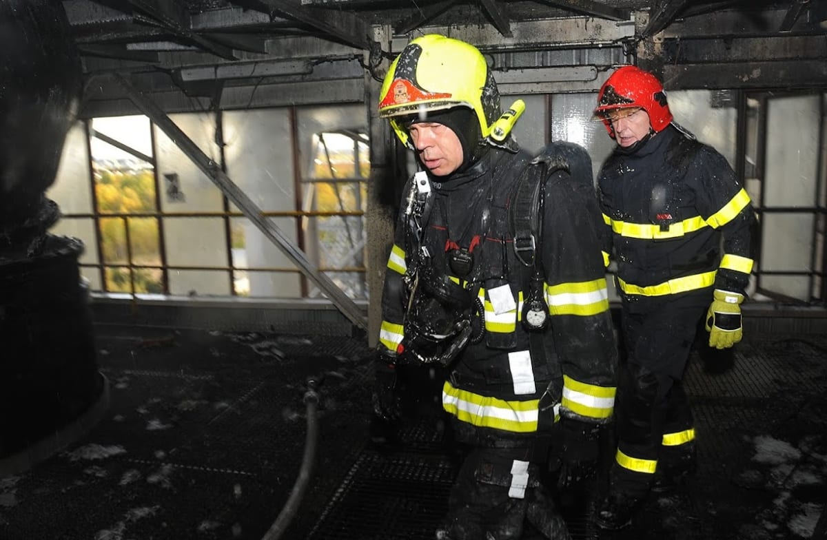 Obrázky ze zásahu hasičů ve Spalovně Malešice (zdroj: Leoš Kučera)