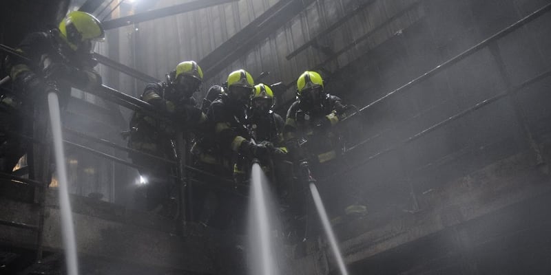 Obrázky ze zásahu hasičů ve Spalovně Malešice (zdroj: Leoš Kučera)