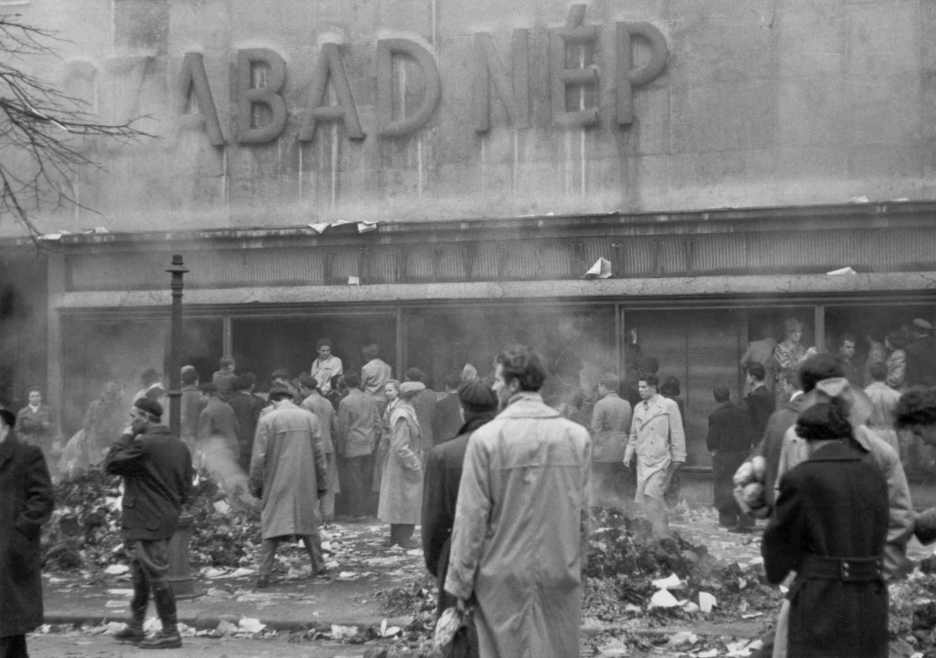 Maďarské povstání v roce 1956 krvavě potlačila sovětská armáda.