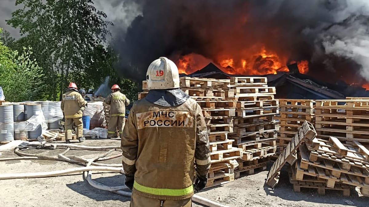 Až 16 lidí v pátek zřejmě přišlo o život a deset dalších utrpělo zranění při požáru ve výrobně střelného prachu na jihu evropské části Ruska. (Ilustrační foto)