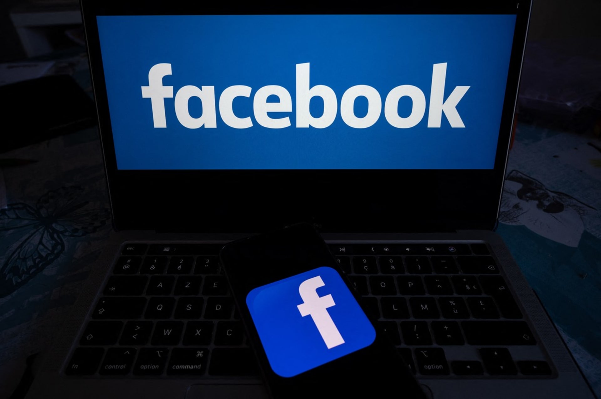 Uživatelé sociální sítě Facebook nebudou od 7. února moci využívat tzv. profilová videa.