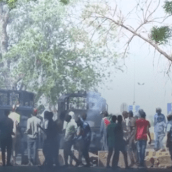 Ulice hlavního města Chartúmu zablokovali demonstranti