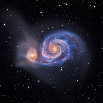 Vírová galaxie je zhruba dvakrát menší než Mléčná dráha