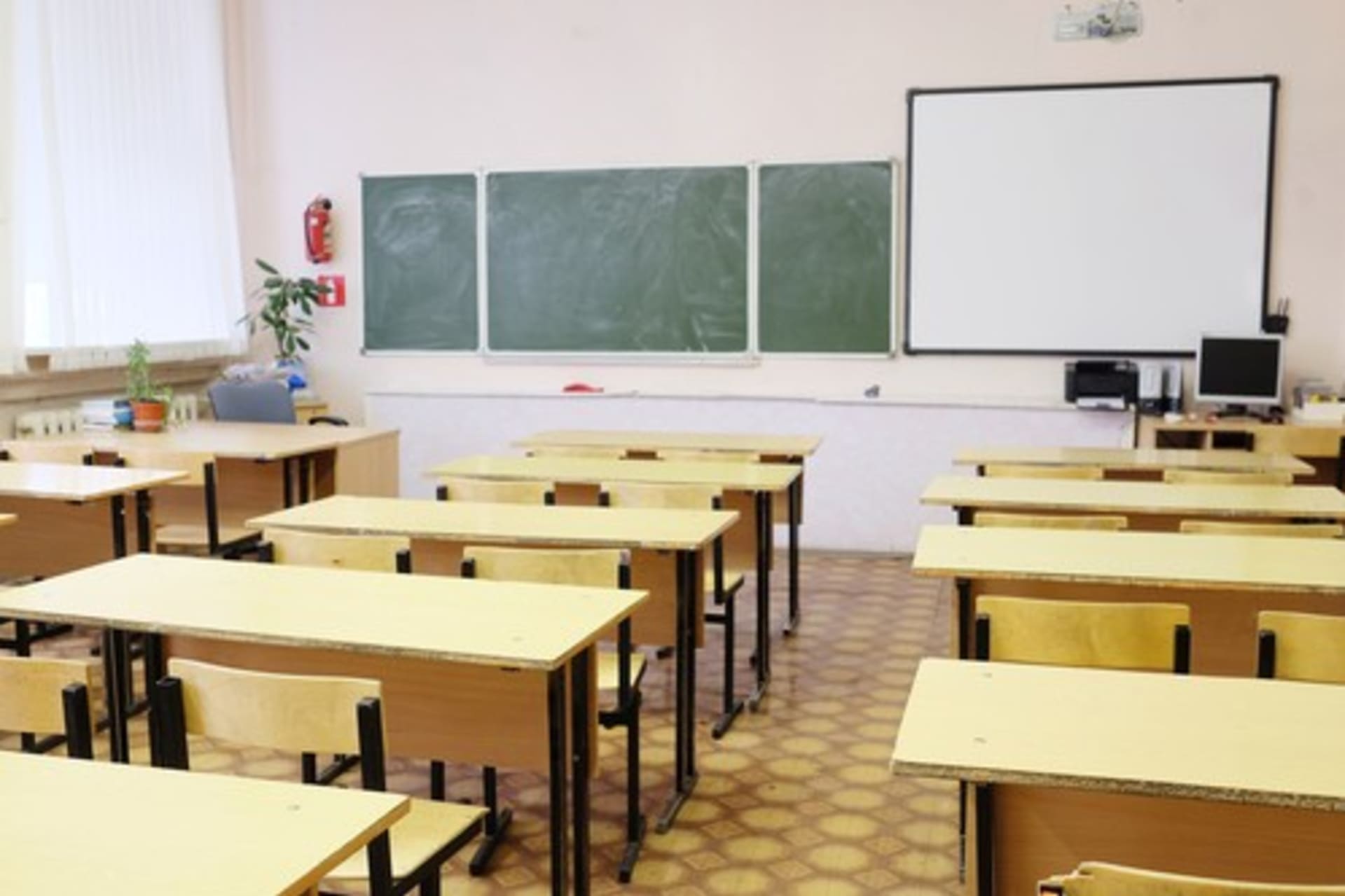 Dívka z České Lípy zameškala 981 vyučovacích hodin ve škole. (Ilustrační foto)
