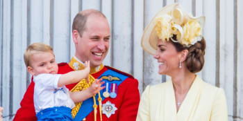 Uhlazený princ William a korálková Kate popřáli šťastný nový rok, přidal se i Charles
