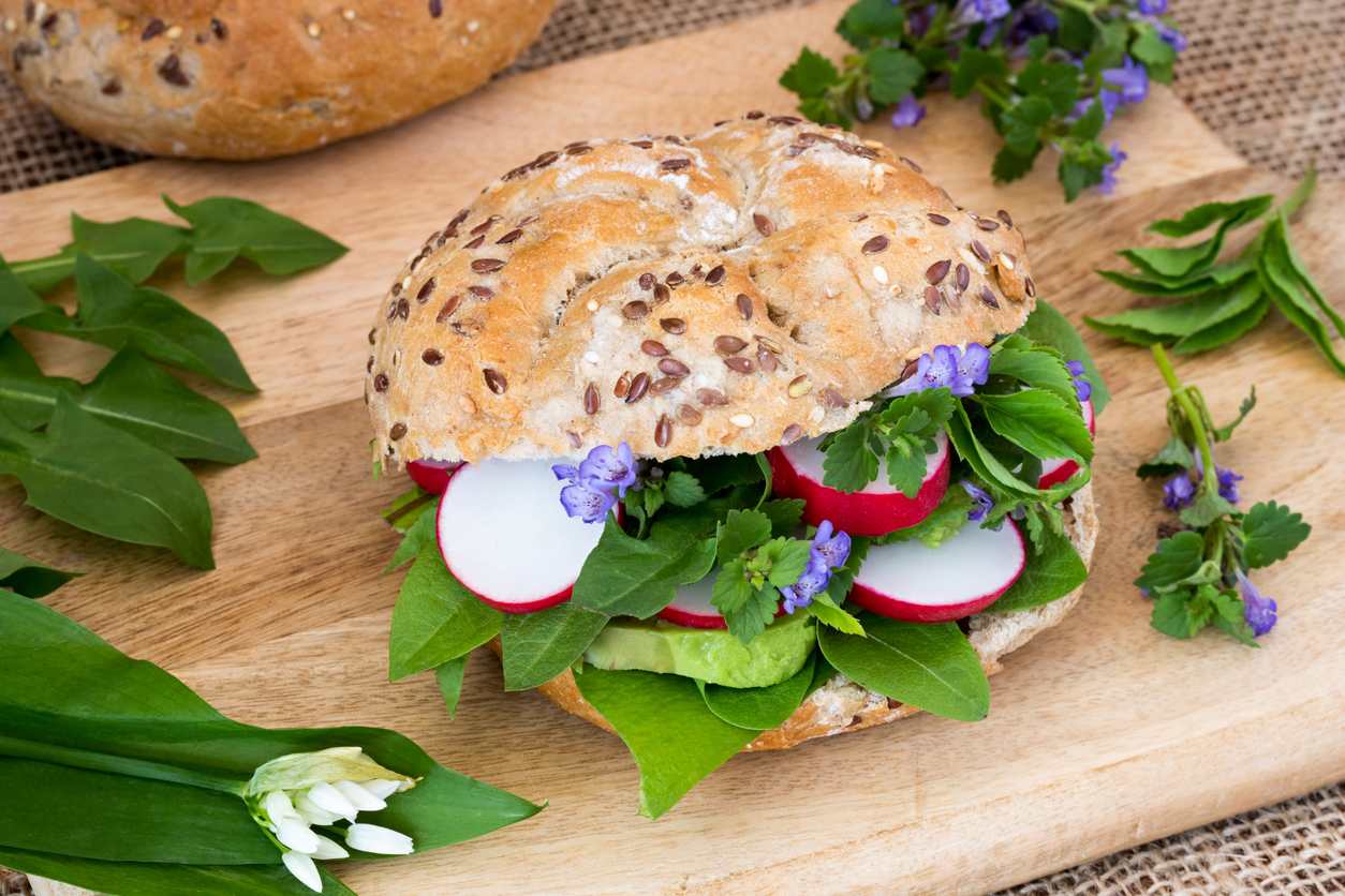 Jedlý plevel: Ochutnejte pýr, pampelišku či pěťour, jejich chuť vás překvapí