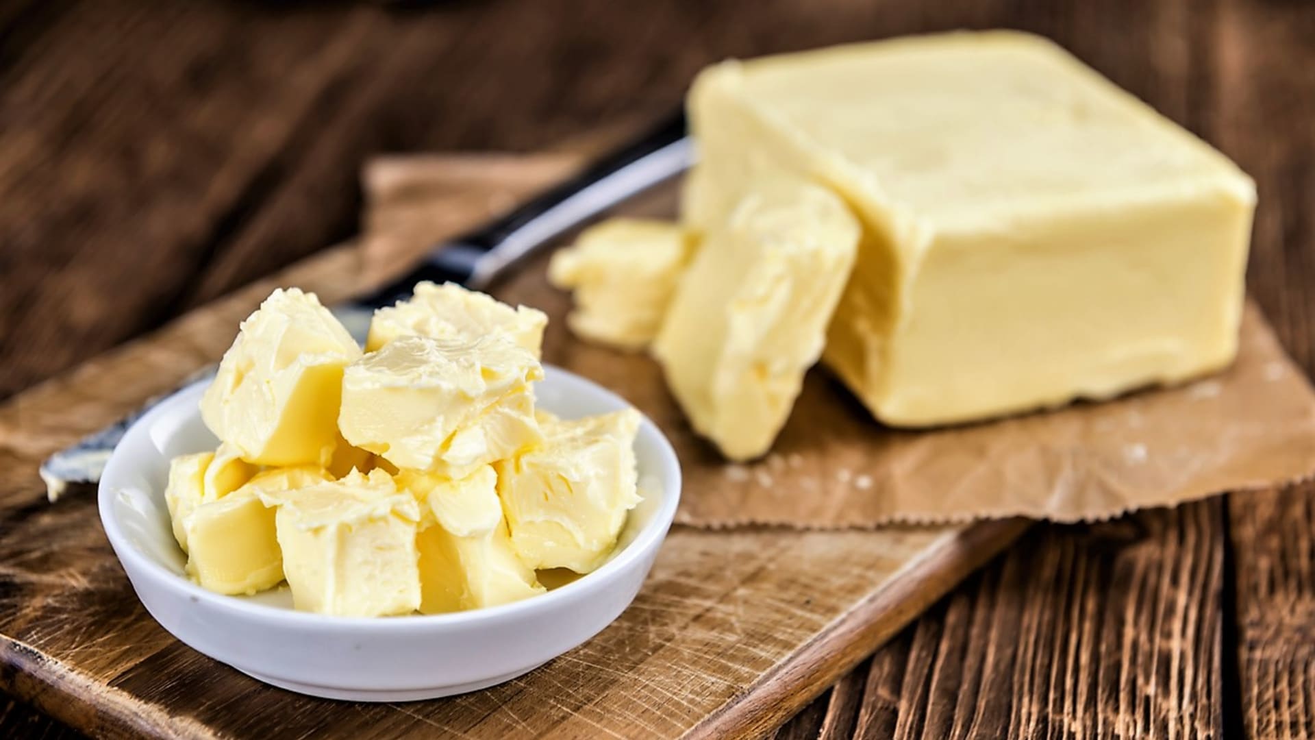 Jak vybrat správné máslo na pečení i vaření?