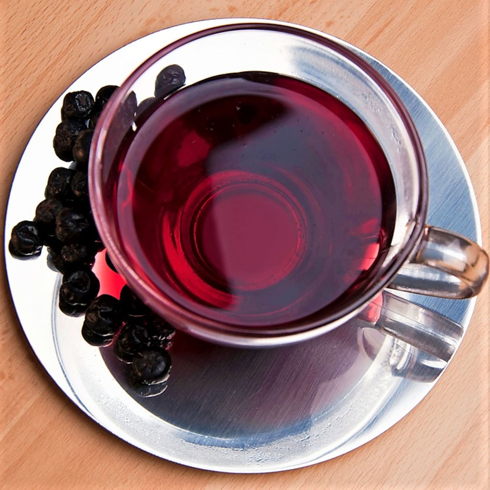 Čaj popíjíme během dne pro zlepšení krevního oběhu, posílení cév a na zvýšení imunity v podzimním období, kdy řádí choroby z nachlazení. 