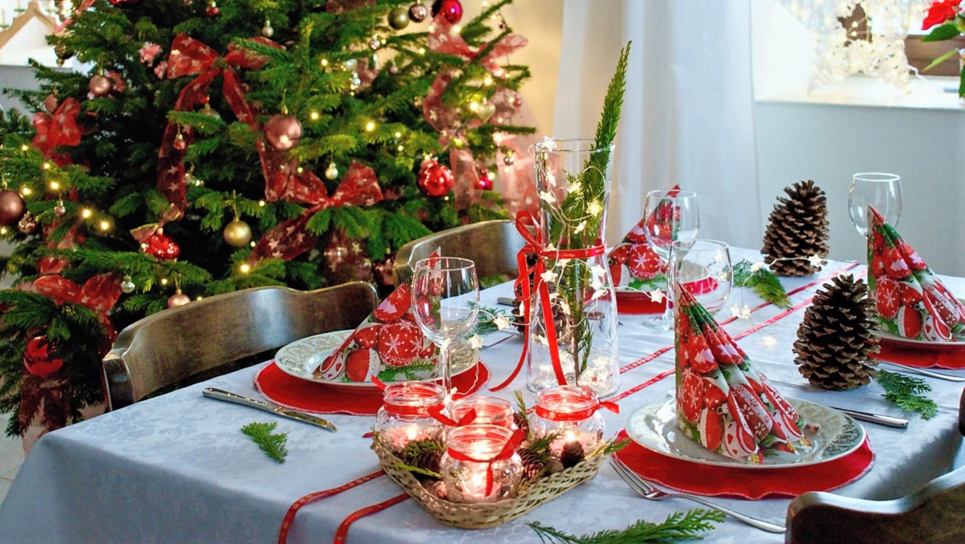 7 pravidel slušného chování u vánočního stolu aneb štědrovečerní etiketa