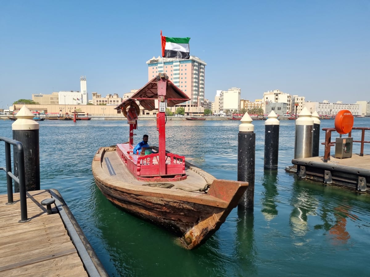 V Dubaji se jako taxi využívají i lodě.