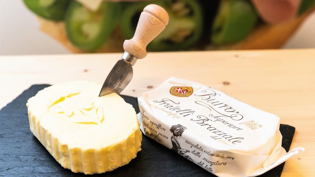 Kvalitní máslo obsahuje minimálně 80  mléčného tuku