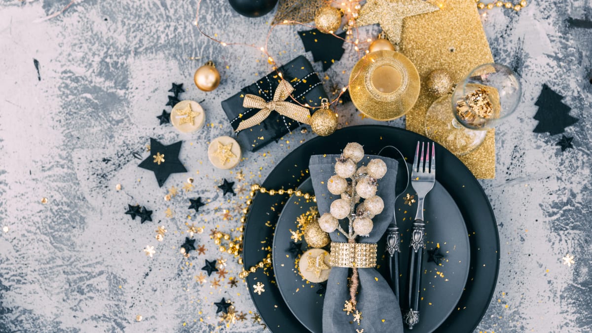 Nejkrásnější vánoční tabule: Inspirujte se, jak prostřít stůl na slavnostní Štědrý večer