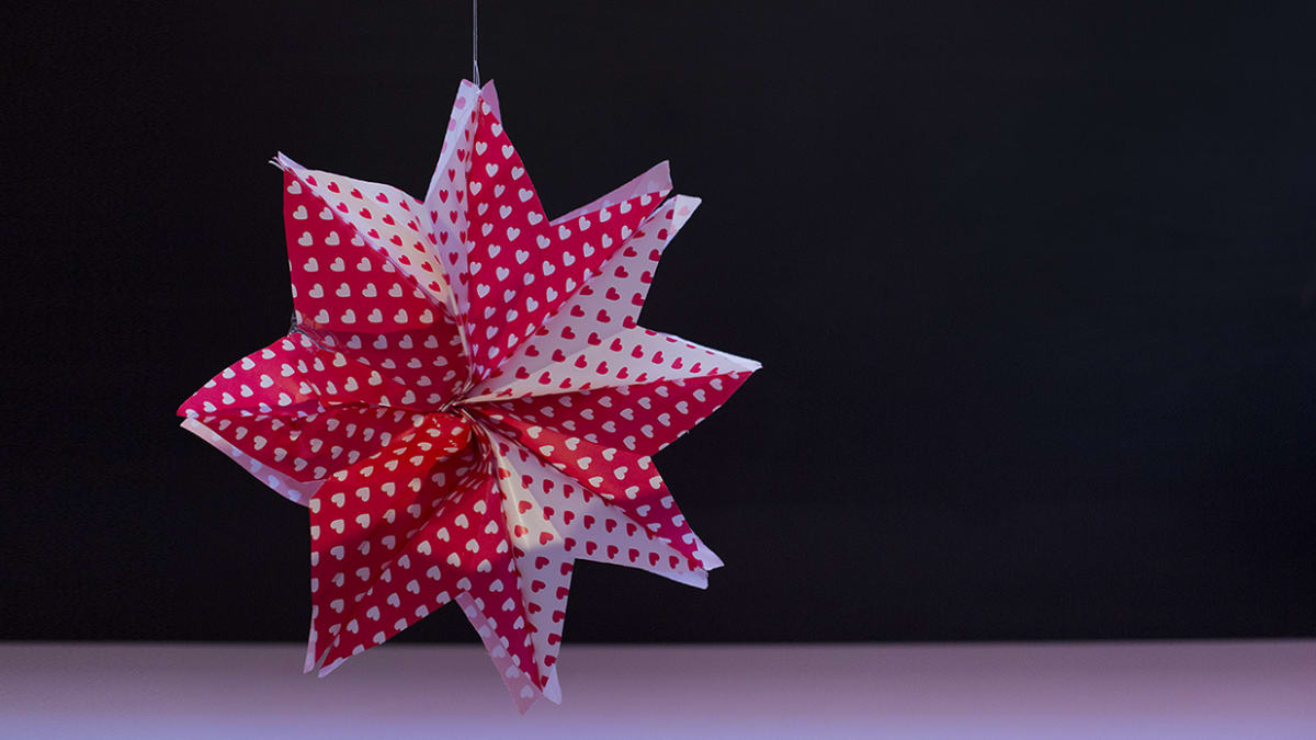 DIY - Vánoční hvězda z papoírových pytlíků