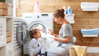 Ekologické praní: Jak mít čisté a voňavé prádlo levně a bez chemie?