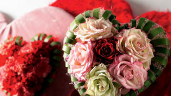 Srdce z růží: V den sv. Valentýna darujte své lásce romantický dárek