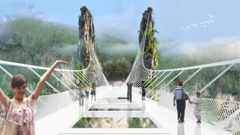 Nejdelší skleněný most na světě otevřeli v Číně. Na místě, kde vznikl film Avatar