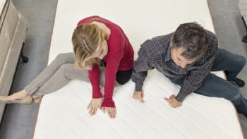 Nespěte jako na hrášku: Jak vybrat správnou matraci?