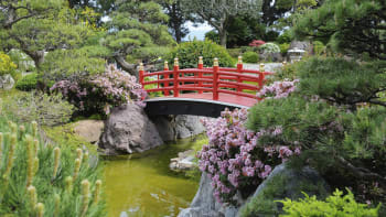 Japonské zahrady symbolicky připravují duši na cestu do onoho světa