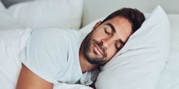 Podle nového výzkumu se lidé mohou naučit cizí jazyk při hlubokém spánku