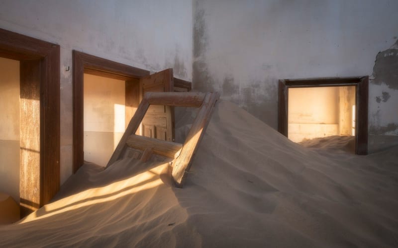 Písečný dům Kolmanskop v Namibii - Obrázek 3