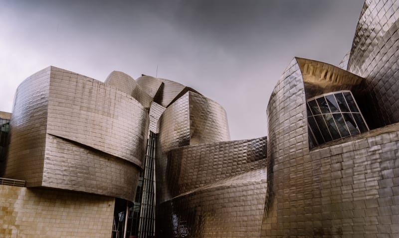 Plány na Guggenheimovo muzeum byly vypracovány výhradně pomocí počítačového programu.