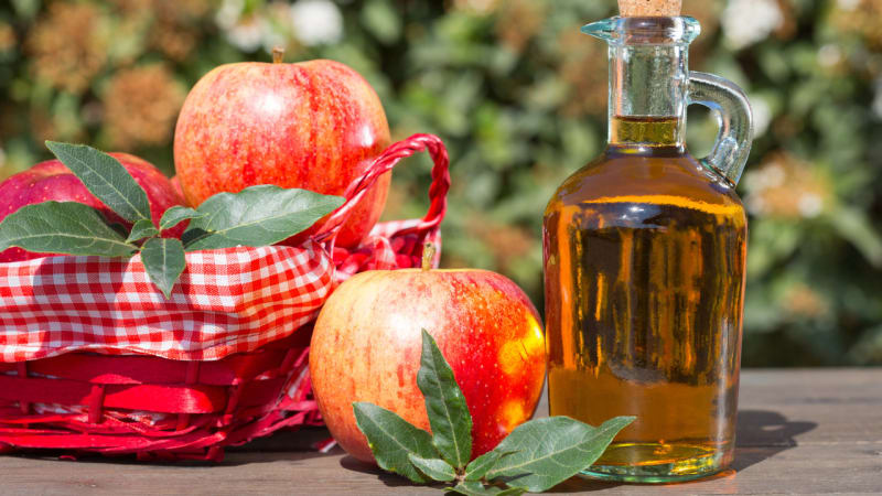 Jablečný ocet dokáže štěpit tuky i zvýšit imunitu. Je to hotový elixír mládí