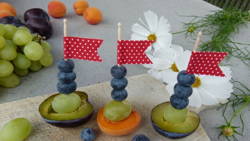 Lodičky z letního ovoce: Báječný nápad na dětskou oslavu
