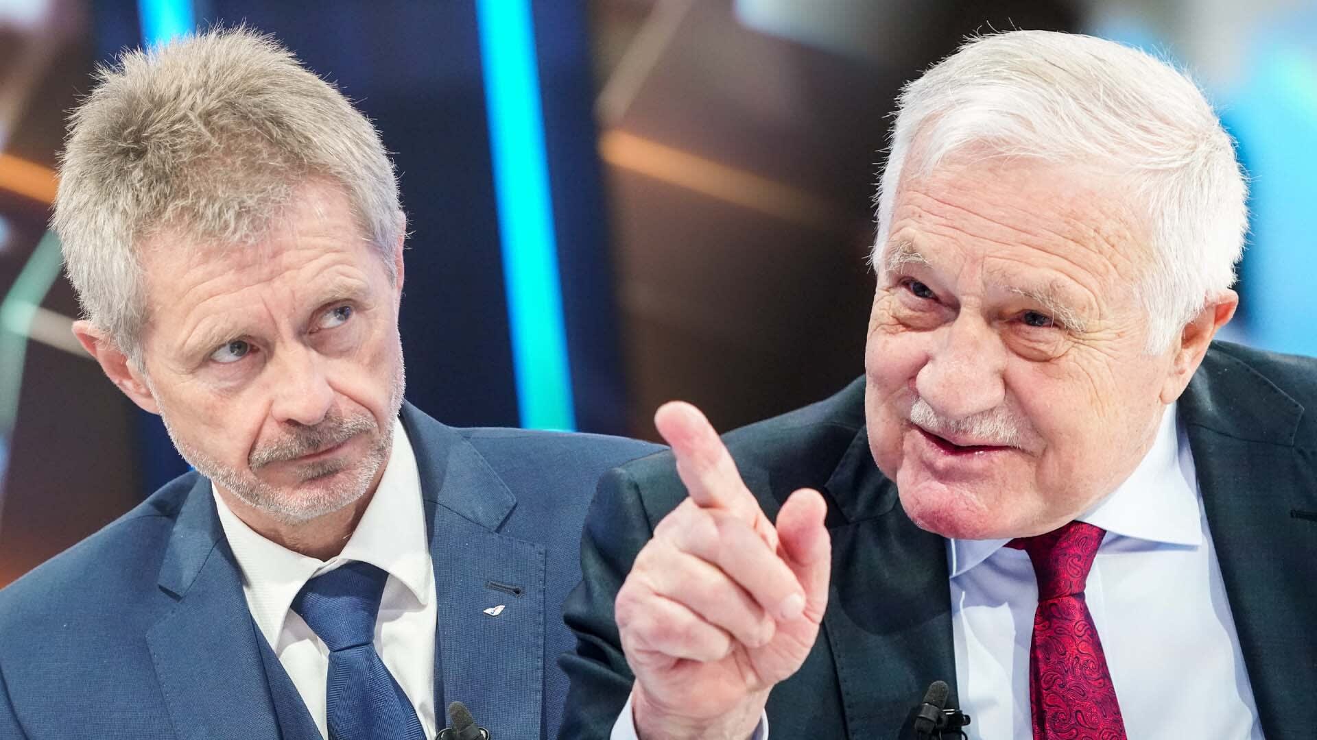 Bývalý prezident Václav Klaus prohlásil, že by „pání Vystrčilové“ měli spáchat harakiri. Poukazoval tak na jednání Senátu v době, kdy byl zdravotní stav Miloše Zemana nejasný.