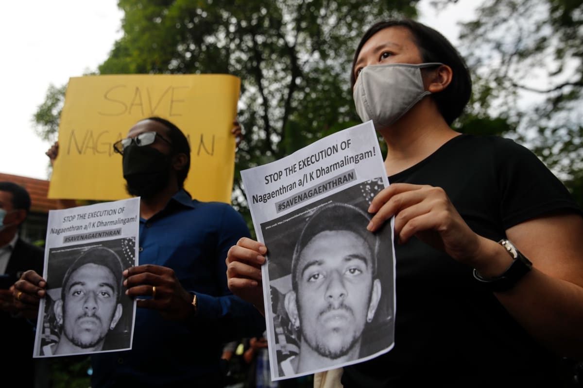 Proti popravě mladého Malajsijce se protestovalo.
