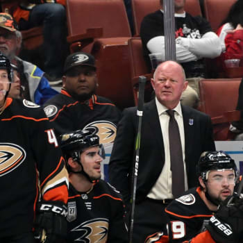 Bob Murray po 13 letech končí ve funkci generálního manažera Anaheimu Ducks.