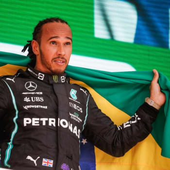 Lewis Hamilton neměl ve Velké ceně Brazílie konkurenci.