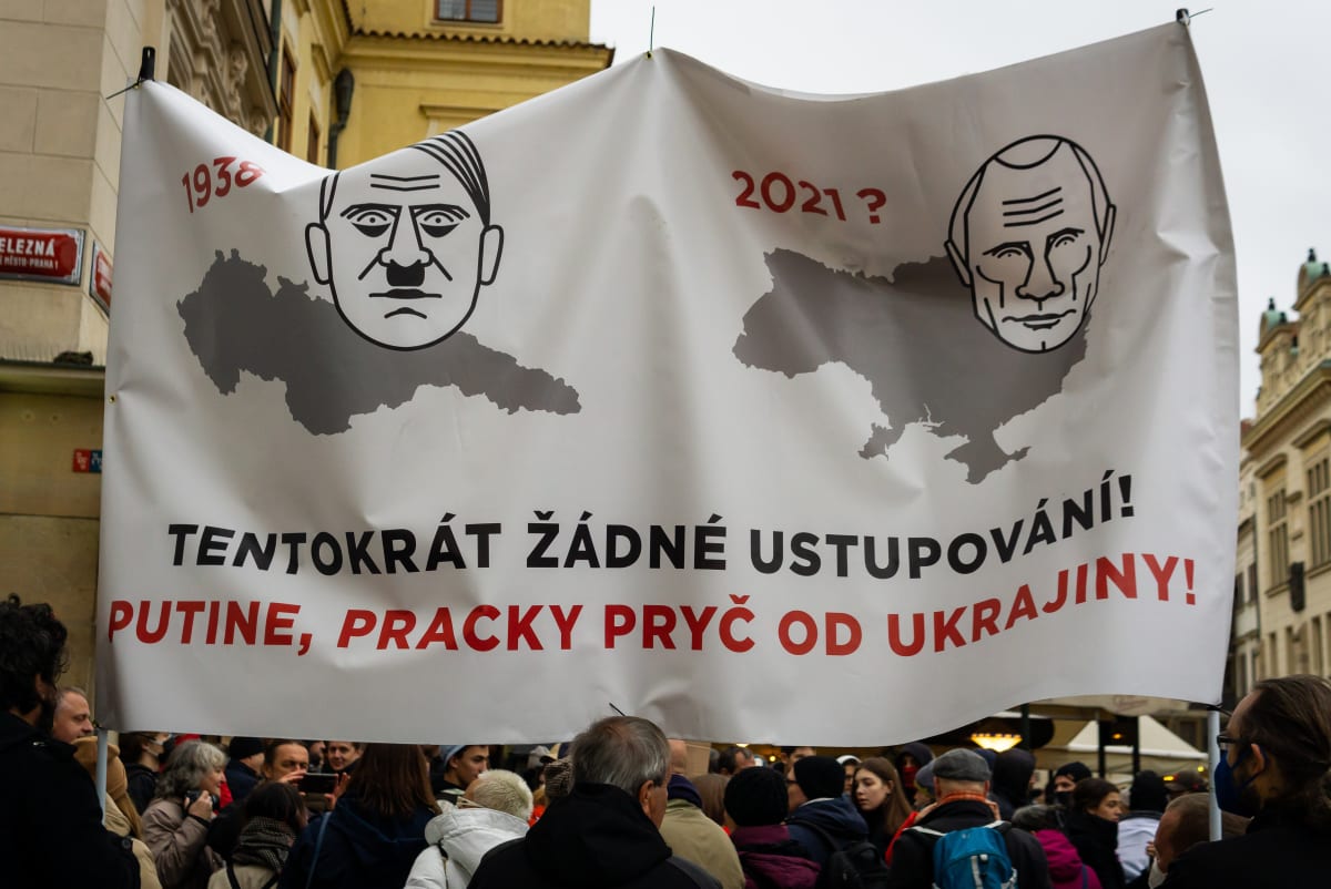 Účastníci kritizovali režimy prezidenta Putina i Lukašenka.