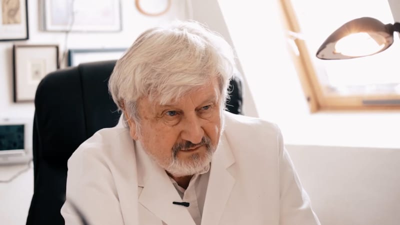 Psychiatr Jan Cimický léčil bolavé duše i mnohým českým celebritám 