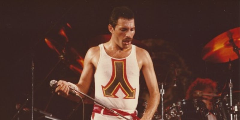 Freddie Mercury byl na pódiu živel.