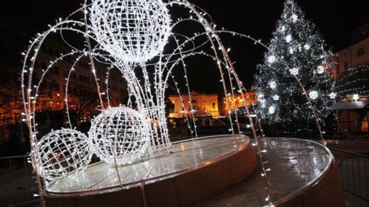 Lidické náměstí je každoročně ozdobou Vánoc v Ústí nad Labem.
