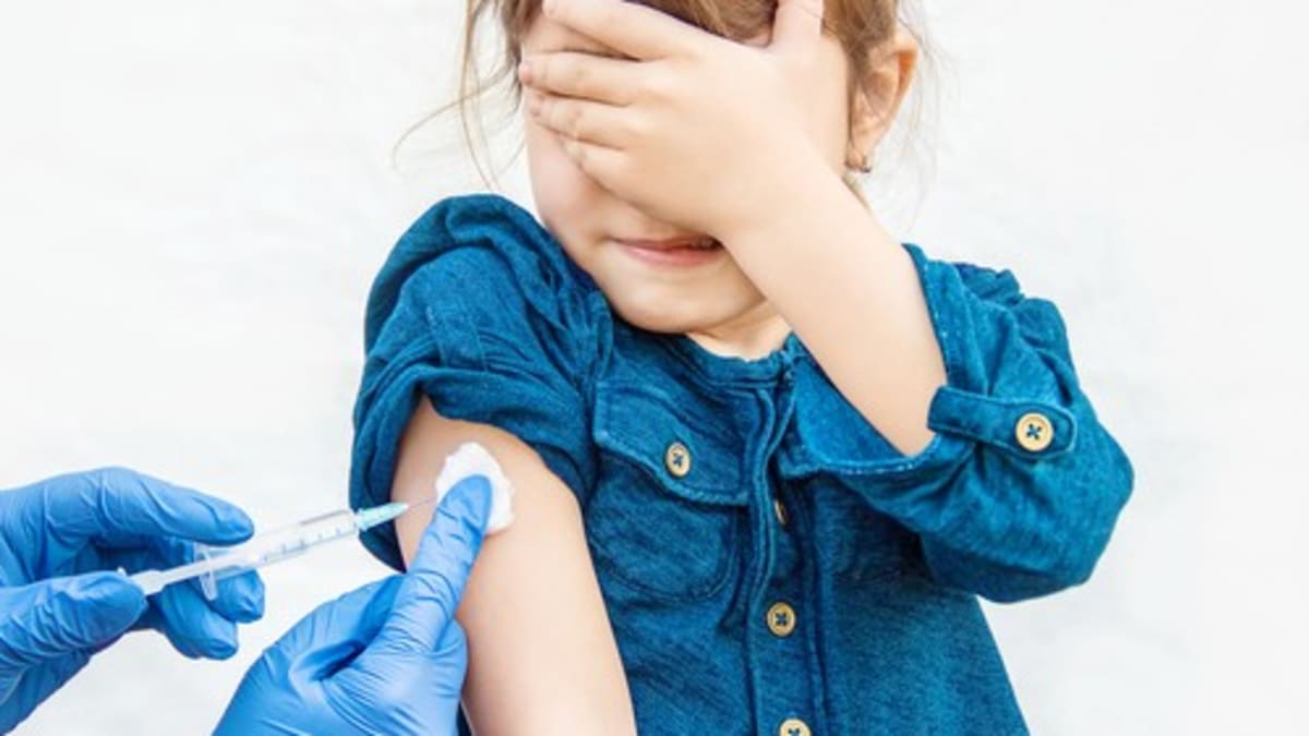 Zdravotníci v Německu podali dětem neschválenou vakcínu, incident řeší policie. (Ilustrační foto)