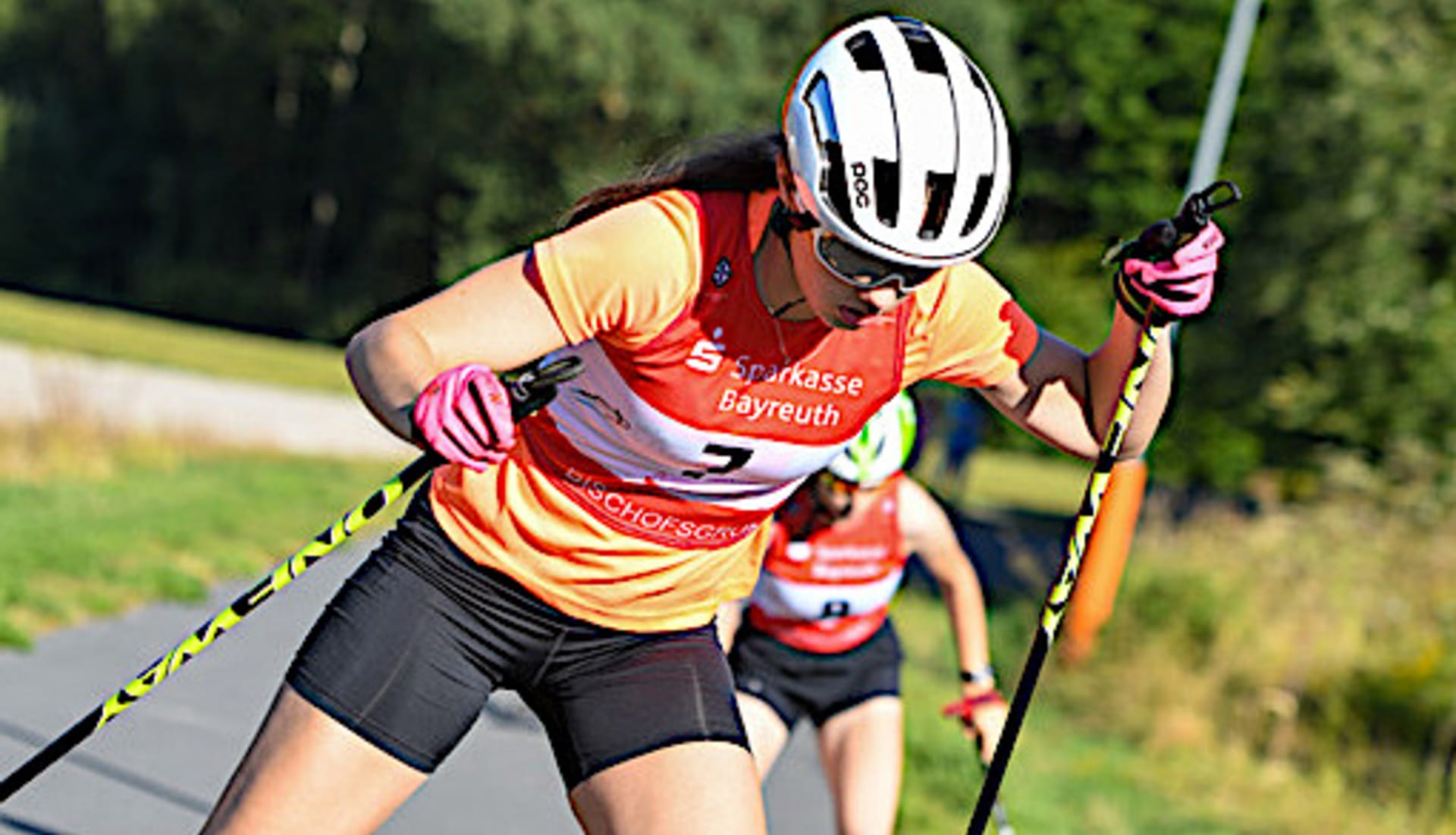 Součástí letní severské kombinace je běh na kolečkových lyžích. V něm Tereza Koldovská na nejlepší neztrácí.