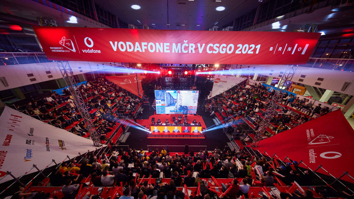 Loňský ročník Vodafone Mistrovství ČR v počítačových hrách se odehrál v halách brněnského výstaviště.