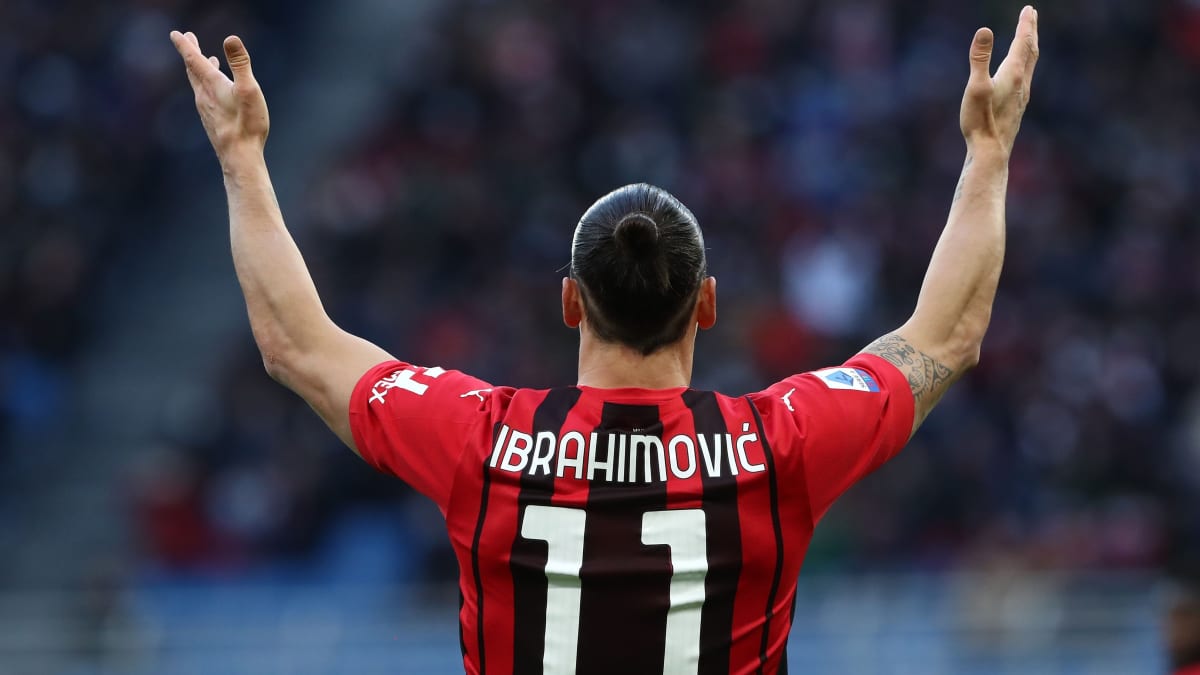 Zlatan Ibrahimovic je ve světovém fotbale unikátem.