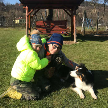 Tadeáš a Štěpán trpí cukrovkou. Bratrům pomáhá čtyřletý australský ovčák Eliška, která je speciálně vycvičená.