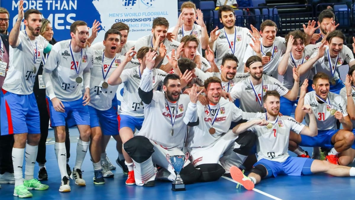 Čeští florbalisté vezou z mistrovství světa bronz.