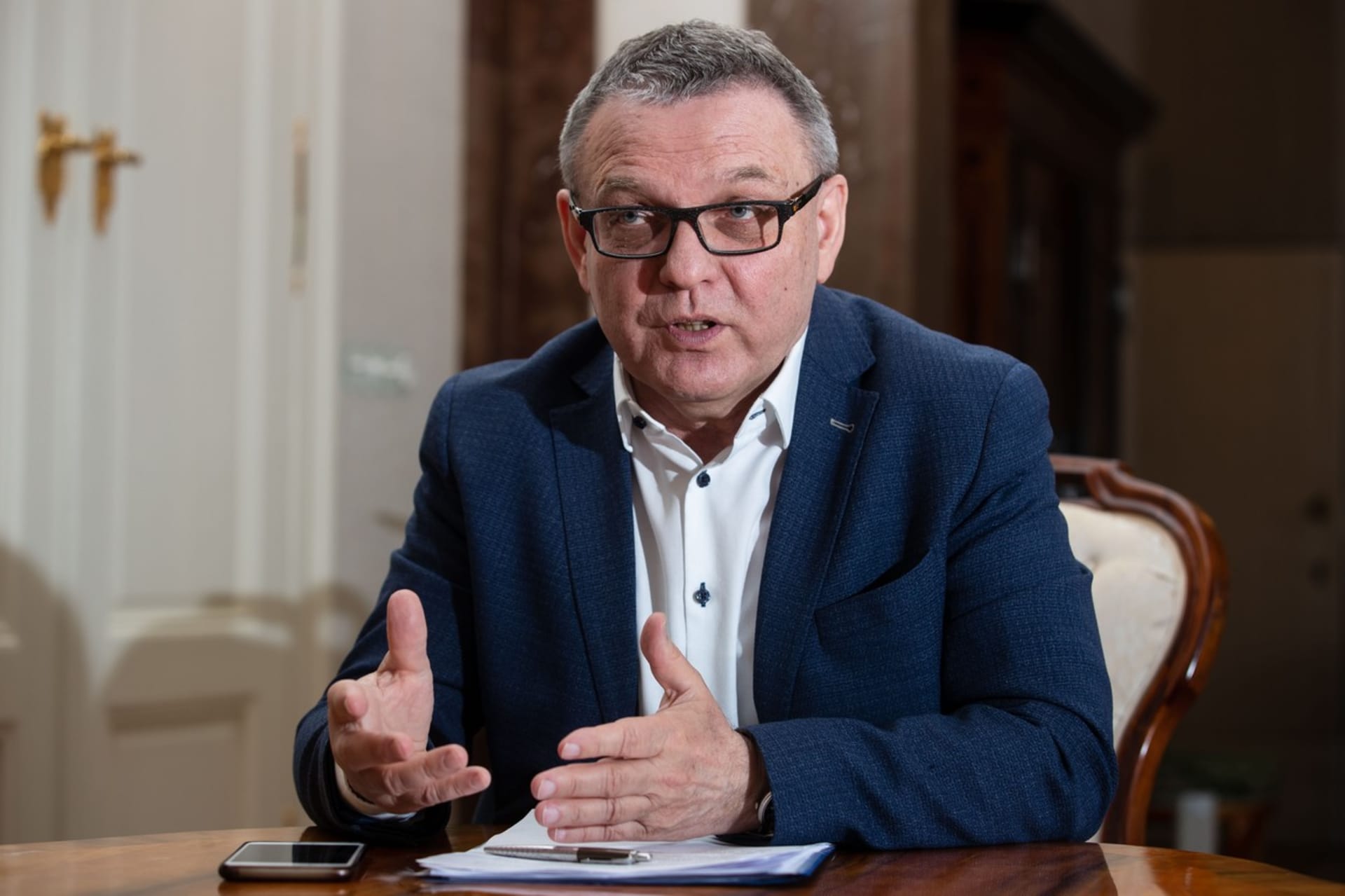 Někdejší šéf české diplomacie Lubomír Zaorálek souhlasí s prezidentem Milošem Zemanem. Jan Lipavský podle něj není dobrý kandidát na ministerstvo zahraničí. 