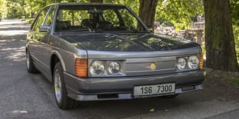 Ojetá Tatra 613 za tři miliony? Někdejší papalášská limuzína stoupá na ceně