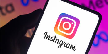 Instagram chystá zásadní změnu. Řazením obsahu se vrací o několik let zpět