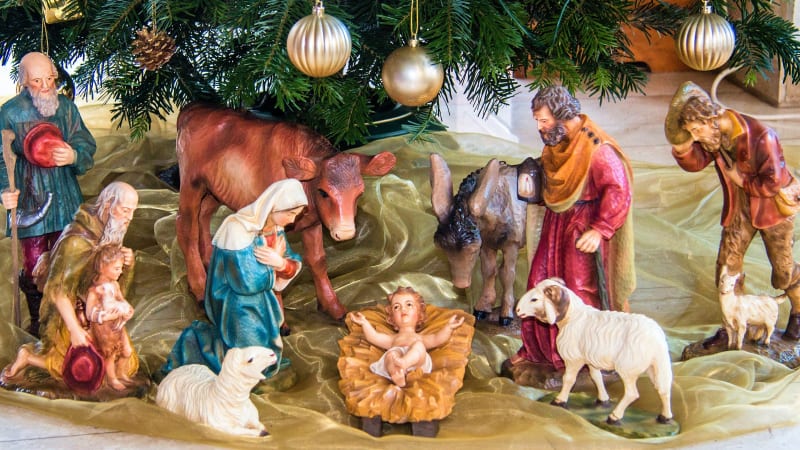 Betlémy se v českých, moravských a slezských domácnostech udržely i v době, kdy je začal vytlačovat vánoční stromek.