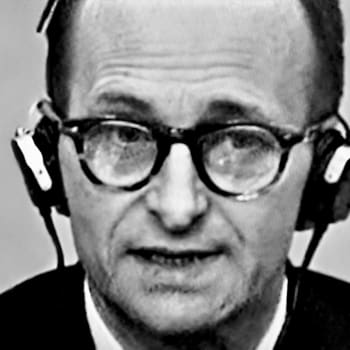 Adolf Eichmann při procesu v Izraeli, který jej před 60 lety nasměroval na popraviště.