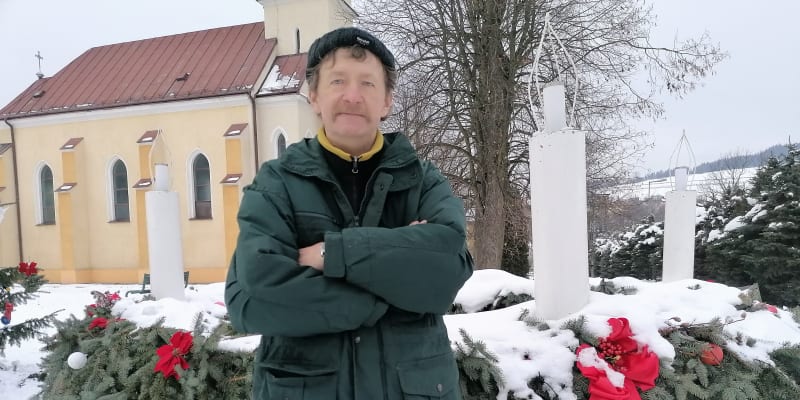62letý Jozef Straniava z obce Čierne patří k odmítačům očkování. A názor nehodlá změnit. Cítí se zdráv a těší se na Vánoce.