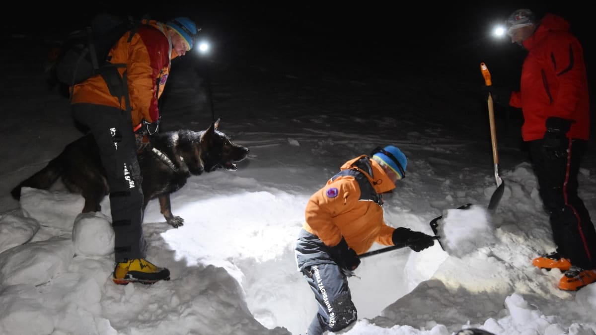 Dvojice skialpinistů zahynula na Slovensku pod lavinou. (Ilustrační foto)