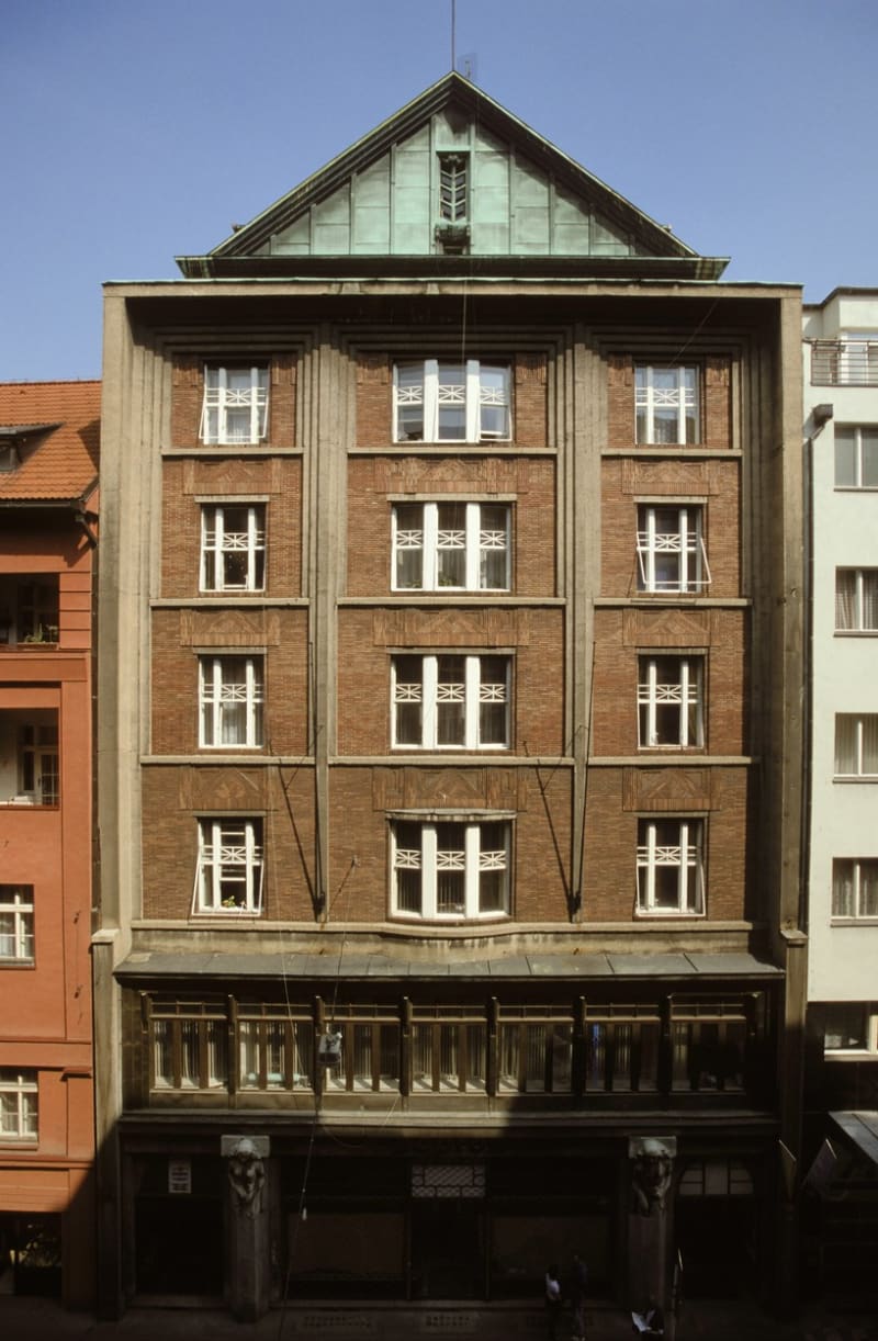 Dům Mozarteum v Jungmannově ulici na Novém Městě v Praze
